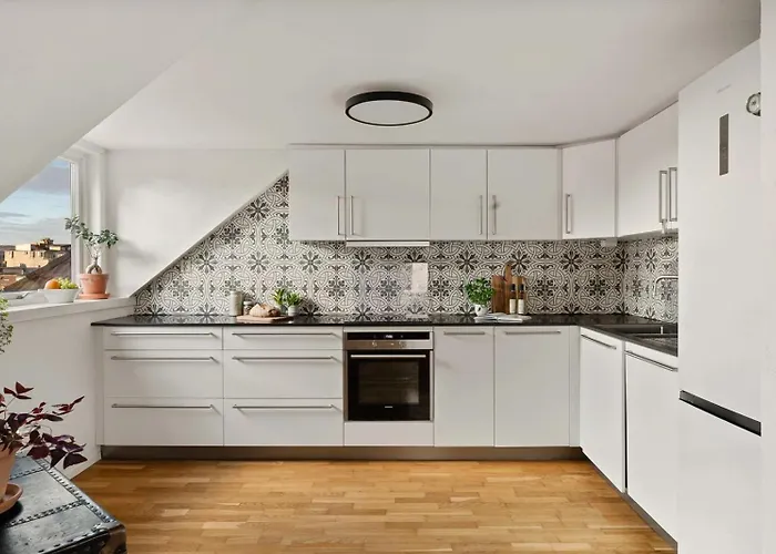 Penthouse In The Heart Of With Beautiful Private Rooftop Lägenhet *